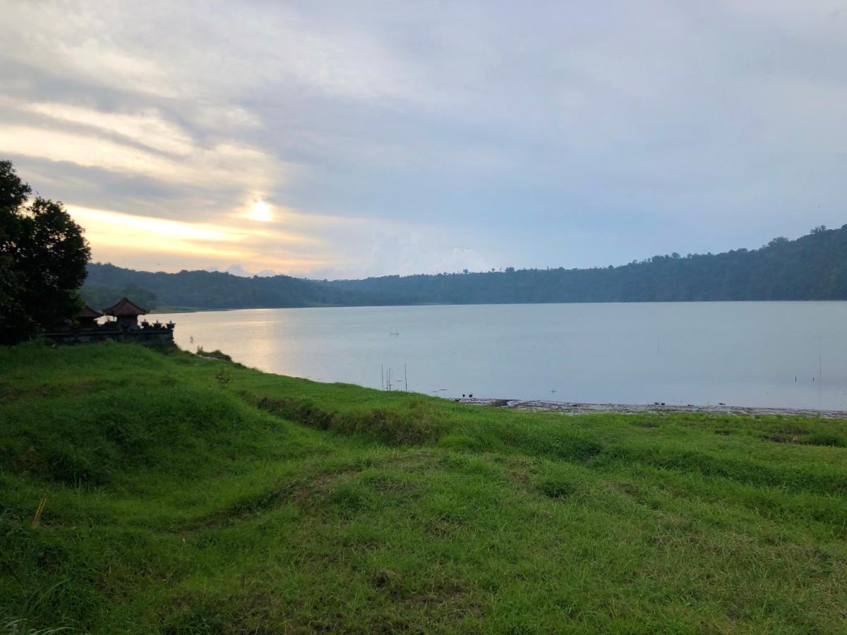 Buyan Lodge Lake View Villa Bedugul  Extérieur photo